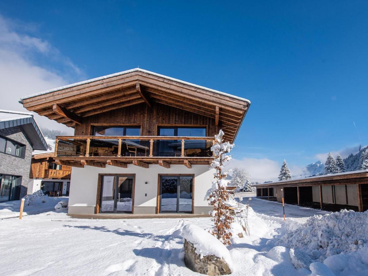 Apartment In Wald Im Pinzgau With A Carport Wald im Pinzgau Exterior foto